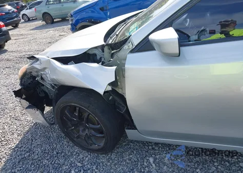 2018 Nissan Altima 2.5 S z USA, uszkodzony, nr VIN 1N4AL3APXJC106227